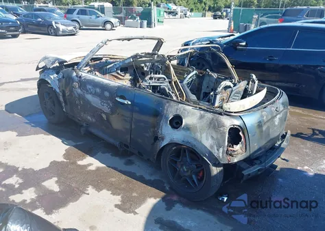 2010 Mini Cooper S z USA, uszkodzony, nr VIN WMWMS3C55ATZ85347